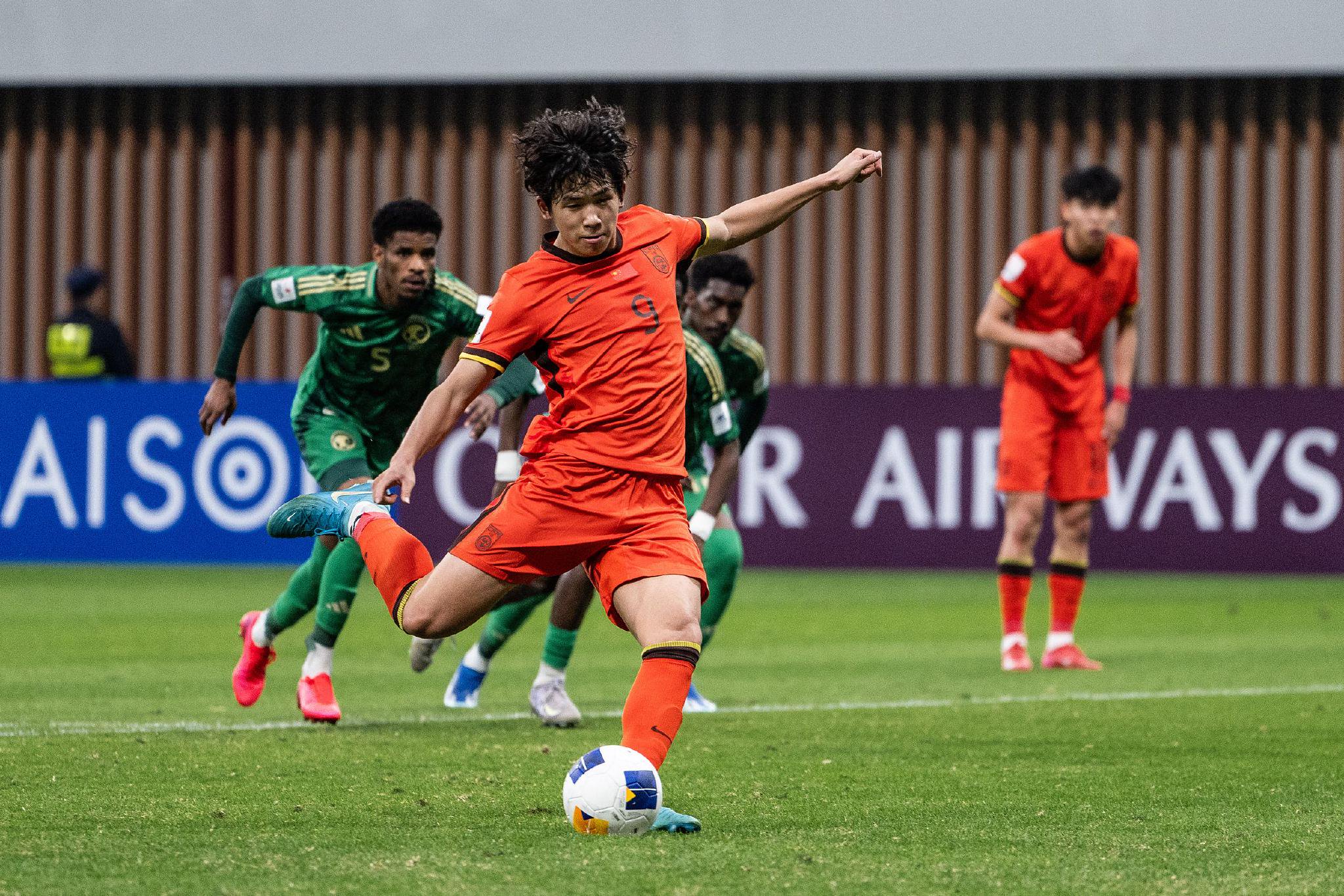 爱游戏下载-包含滚球预测赛事精彩瞬间盘点，年度回顾震撼登场的词条