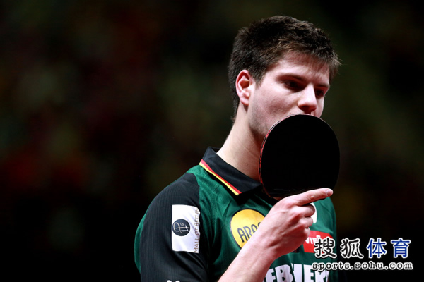 爱游戏APP-德国队险胜波兰队，奥恰洛夫刷新纪录