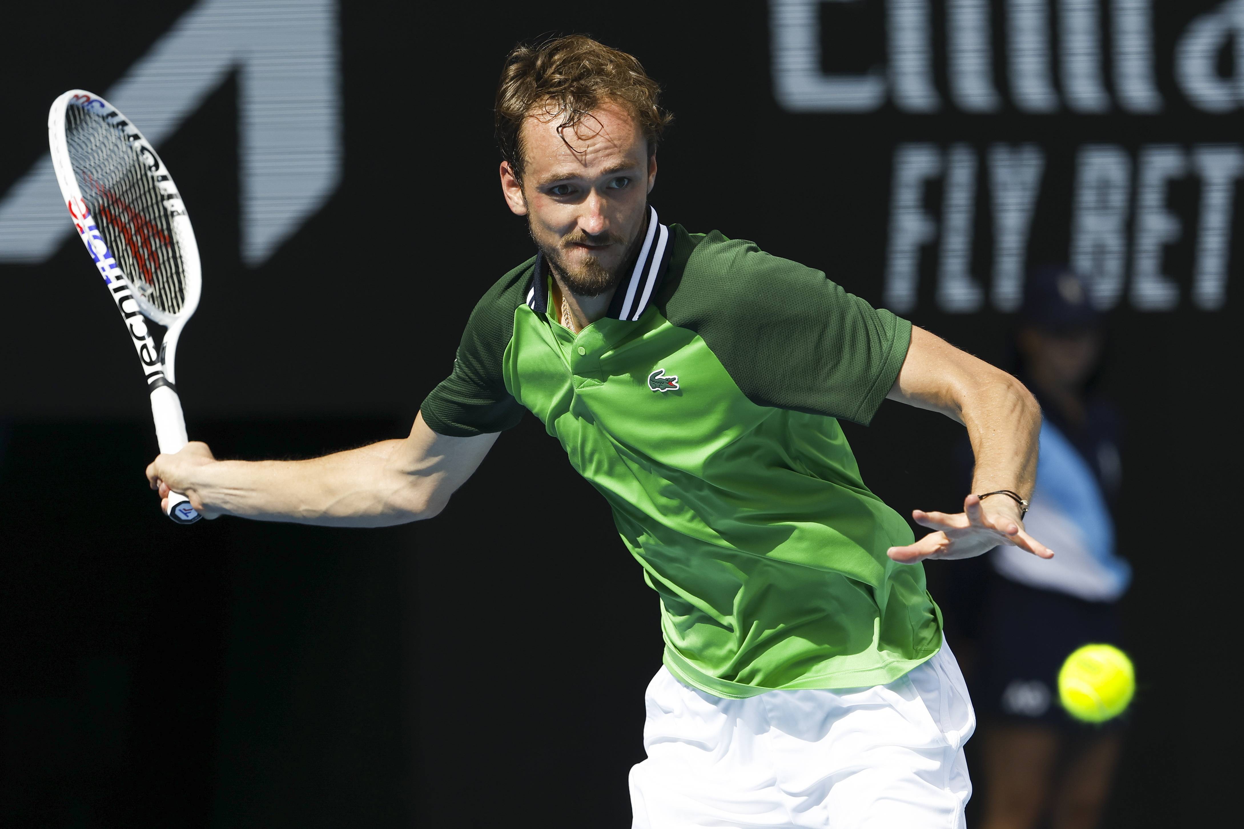 爱游戏-美网险胜澳网，梅德韦杰夫状态火热