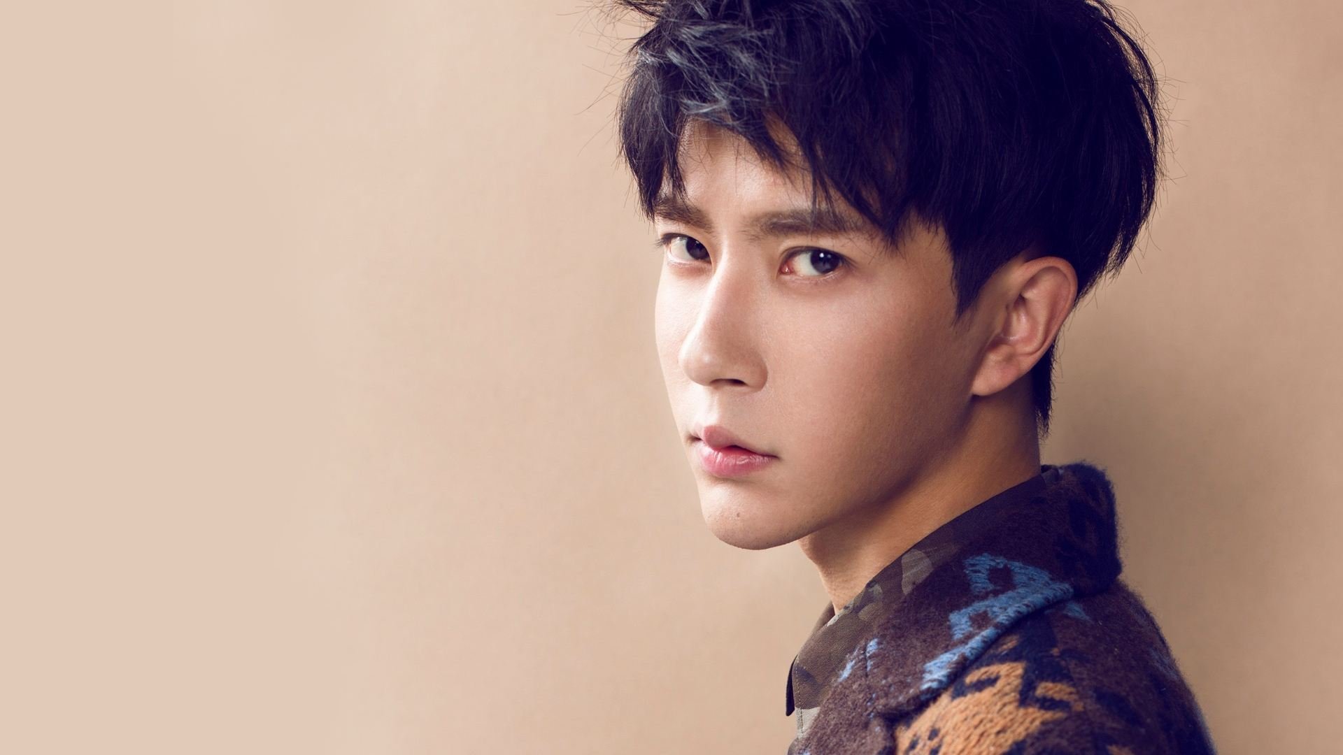 但丁与哥白尼的十字路口,当佛罗伦萨的意志碾过波兰的星辰