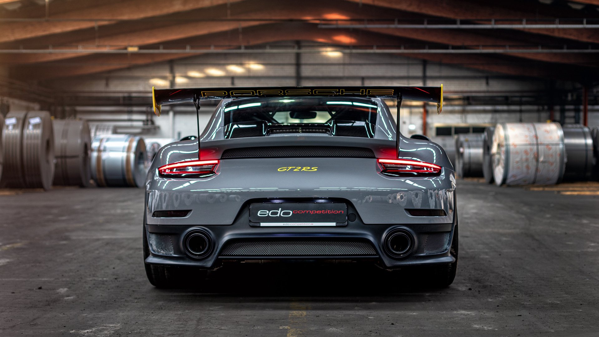 东方铁幕与西方魔法，当防守绞杀遭遇进攻魅影