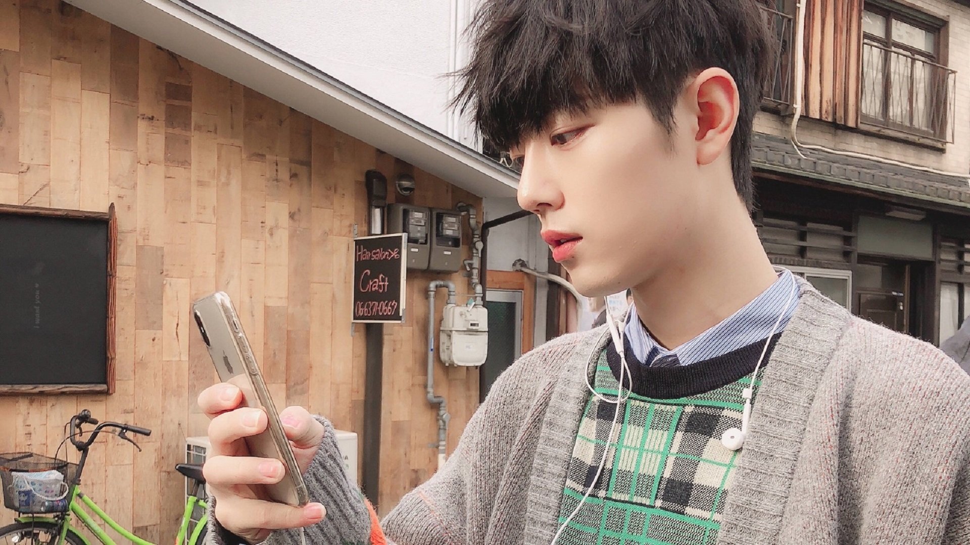 唯一的神迹,当萨卡在欧冠淘汰赛之夜同时统治攻防两端